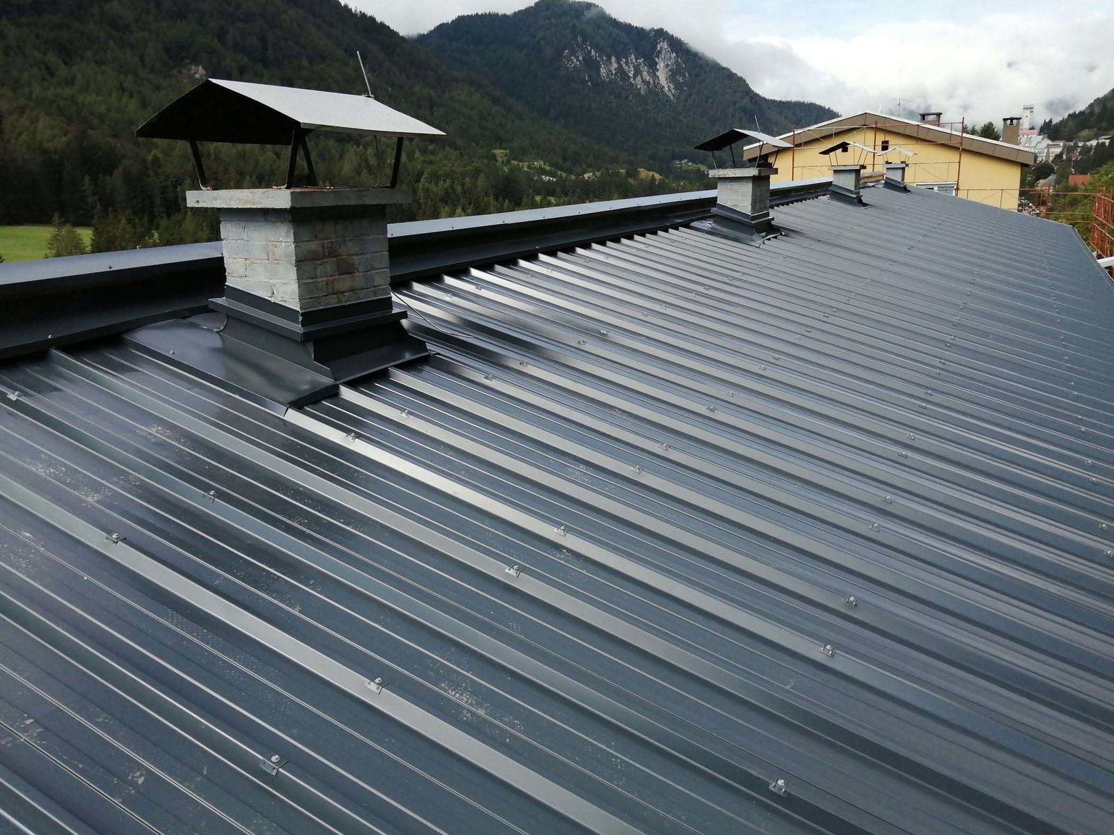 Dach erbaut von der Spenglerei Glaserei Jürgen Guggenberger